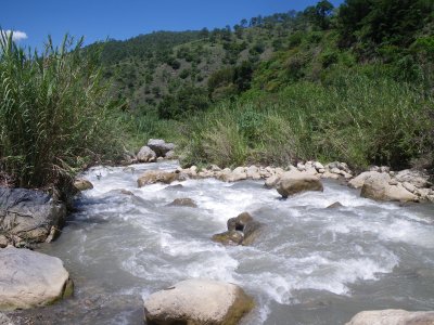 river photo